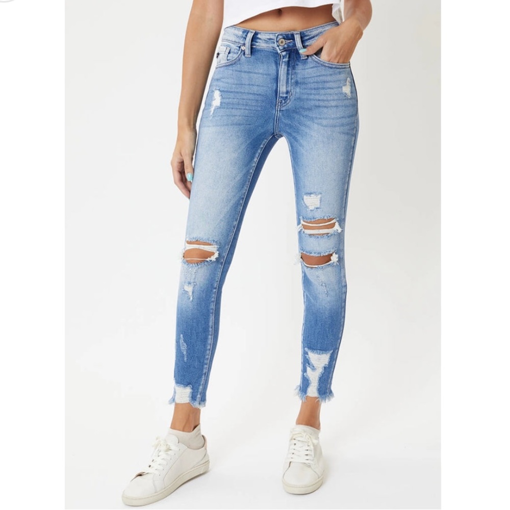 Distressed KanCan 🔥 🔥